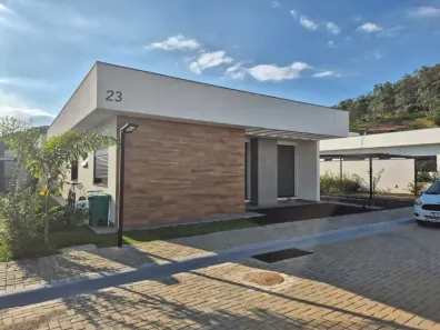 Casa de Condomínio com 3 Quartos à venda, 169m² no Itapema, Guararema