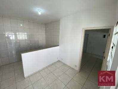 Casa com 1 Quarto para alugar, 30m² no Vila Osasco, Osasco