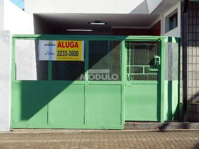 Prédio Comercial com 5 Quartos para alugar, 350m² no Centro, Uberlândia