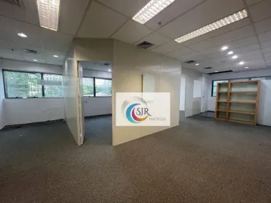 Sala Comercial para alugar, 136m² no Consolação, São Paulo