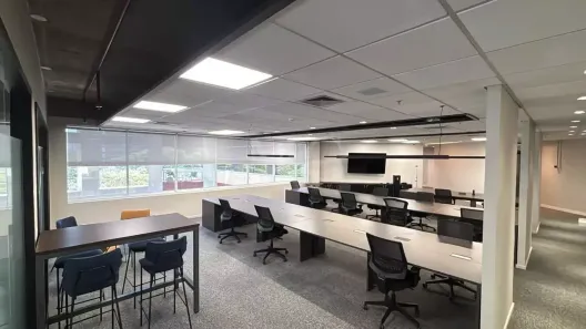 Sala Comercial para alugar, 210m² no Vila Olímpia, São Paulo