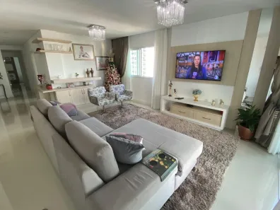 Apartamento com 3 Quartos à venda, 142m² no Meia Praia, Itapema