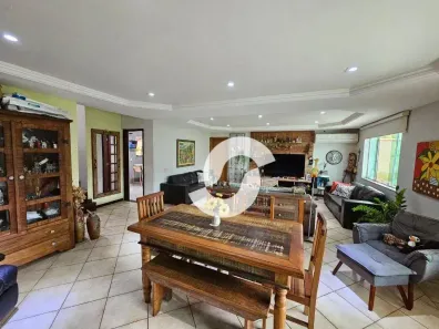 Casa com 5 Quartos à venda, 267m² no Maravista, Niterói