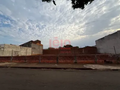 Lote/Terreno à venda, 300m² no Jardim Escala, Sarandi