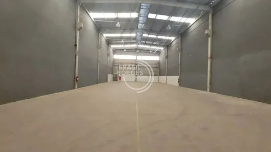 Galpão/Depósito/Armazém para alugar, 823m² no Iporanga, Sorocaba