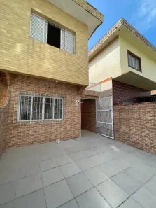 Casa com 2 Quartos à venda, 70m² no Caiçara, Praia Grande