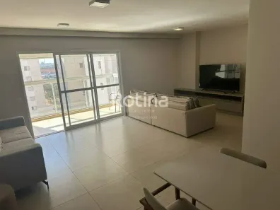 Apartamento com 3 Quartos para alugar, 108m² no Jardim Karaíba, Uberlândia