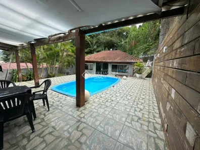 Casa com 3 Quartos à venda, 370m² no São Sebastião, Palhoça