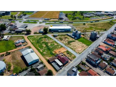 à venda, 575m² no , Ascurra