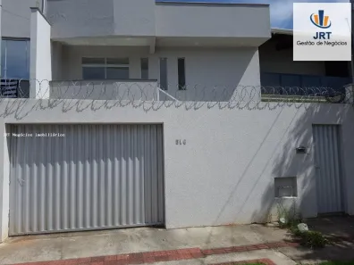 Casa com 3 Quartos à venda, 180m² no Nacional, Contagem