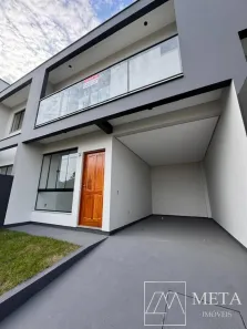 Sobrado com 2 Quartos à venda, 87m² no Forquilhas, São José