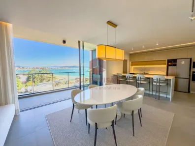 Apartamento com 3 Quartos à venda, 121m² no Canasvieiras, Florianópolis