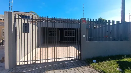 Casa com 3 Quartos para alugar, 97m² no Pineville, Pinhais
