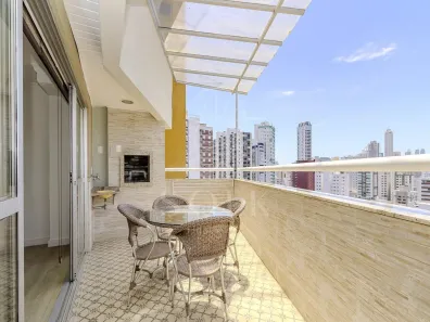 Apartamento com 3 Quartos à venda, 120m² no Centro, Balneário Camboriú