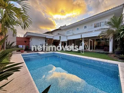 Casa com 4 Quartos à venda, 354m² no Mata da Praia, Vitória