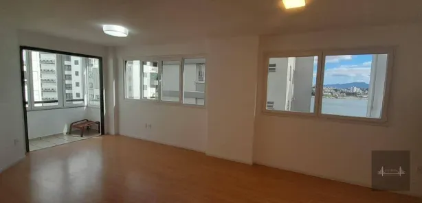Apartamento com 3 Quartos à venda, 89m² no Centro, Florianópolis