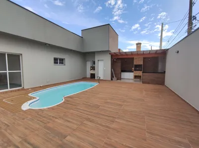 Casa com 3 Quartos à venda, 250m² no Jardim Maria Helena, Nova Odessa