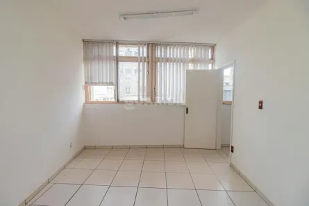 Sala Comercial para alugar, 38m² no Centro Histórico, Porto Alegre