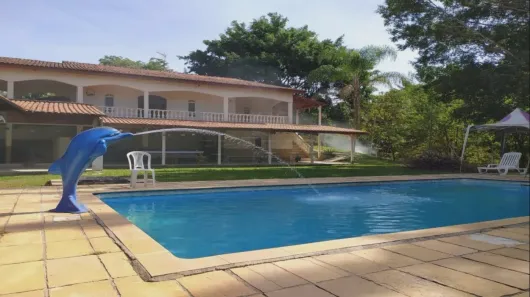 Fazenda/Sítio com 4 Quartos à venda, 450m² no Freitas, São José dos Campos
