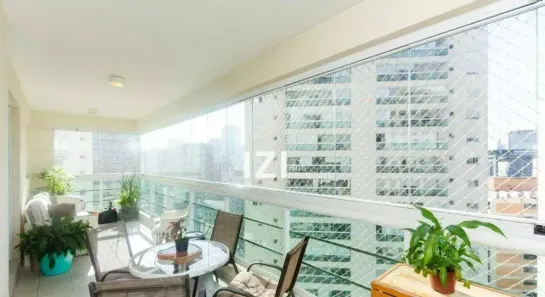 Apartamento com 3 Quartos à venda, 140m² no Vila Olímpia, São Paulo