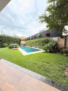 Casa com 3 Quartos à venda, 228m² no Jardim Crystal Park, Jacareí