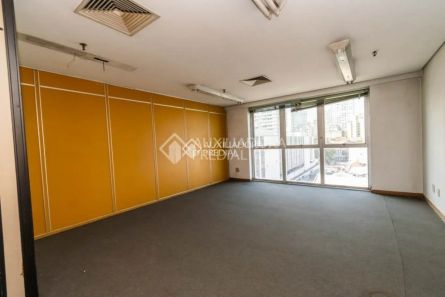 Sala Comercial à venda, 125m² no Centro Histórico, Porto Alegre