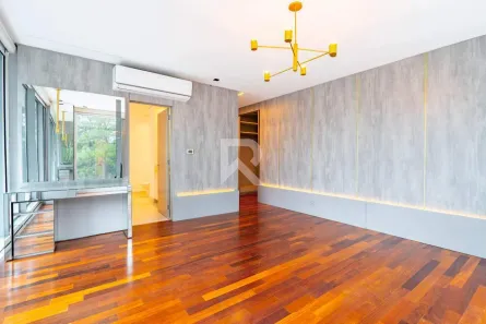 Apartamento com 3 Quartos para alugar, 198m² no Campina do Siqueira, Curitiba