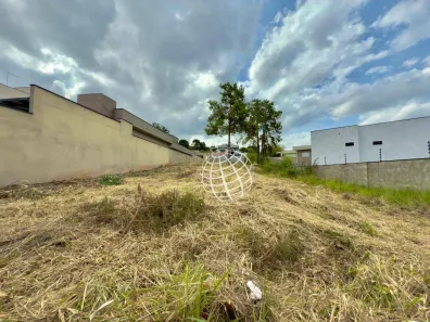 Lote/Terreno à venda, 672m² no Jardim do Lago, Atibaia