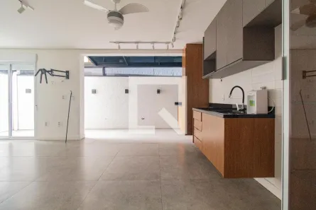 Kitnet com 1 Quarto à venda, 38m² no Sé, São Paulo