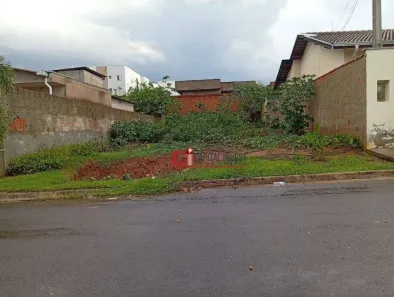 Lote/Terreno à venda, 250m² no Recanto dos Lagos, Jaguariúna
