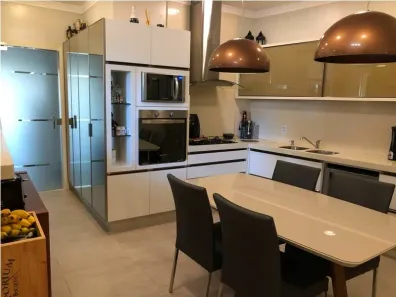 Casa com 4 Quartos à venda, 190m² no Agronômica, Florianópolis