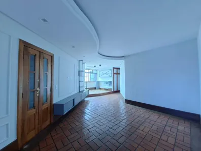 Apartamento com 3 Quartos para alugar, 120m² no Centro, Divinópolis
