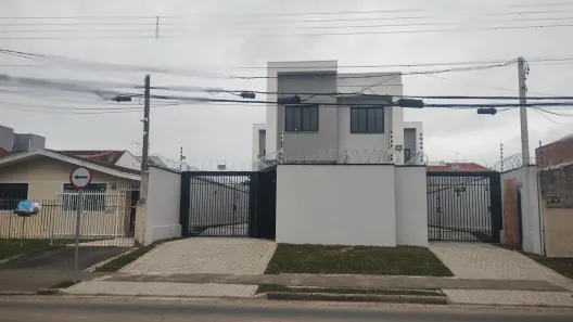 Sobrado com 3 Quartos para alugar, 130m² no Cajuru, Curitiba