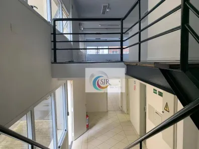 Sala Comercial para alugar, 390m² no Cerqueira César, São Paulo