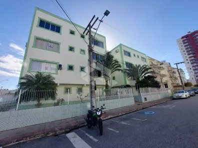 Apartamento com 1 Quarto para alugar, 30m² no Kobrasol, São José