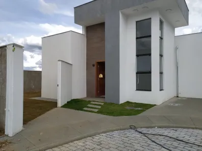 Casa com 3 Quartos à venda, 180m² no Fernão Dias, Esmeraldas