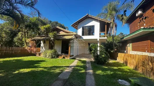 Casa com 2 Quartos à venda, 112m² no , Garopaba