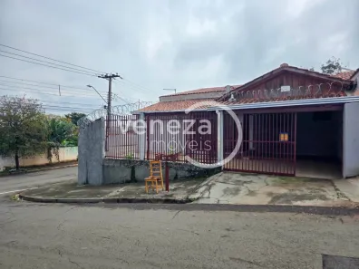 Casa com 2 Quartos para alugar, 90m² no Ricardo, Londrina