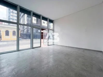 Ponto Comercial para alugar, 45m² no Centro, Curitiba