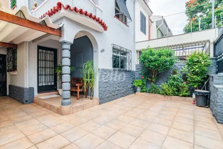 Casa com 3 Quartos para alugar, 260m² no Perdizes, São Paulo