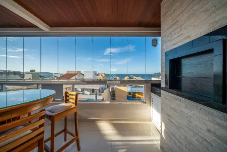 Apartamento com 3 Quartos para alugar, 110m² no Centro, Bombinhas