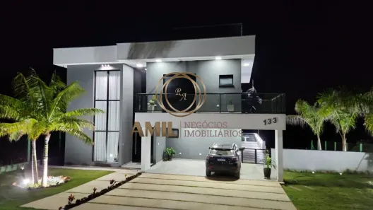 Sobrado com 3 Quartos para alugar, 400m² no Loteamento Residencial Parque Lago Dourado, Jacareí