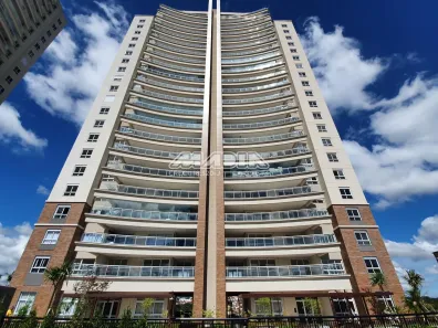 Apartamento com 4 Quartos para alugar, 247m² no Vila Embaré, Valinhos