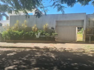 Casa com 2 Quartos à venda, 153m² no Parque Tropical, Campinas