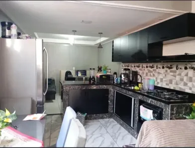 Casa com 2 Quartos à venda, 90m² no Realengo, Rio de Janeiro