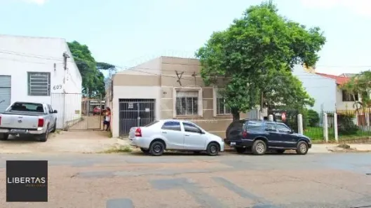 Casa com 3 Quartos à venda, 468m² no Medianeira, Porto Alegre