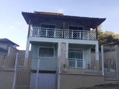 Casa com 3 Quartos à venda, 150m² no São Pedro, Juiz de Fora