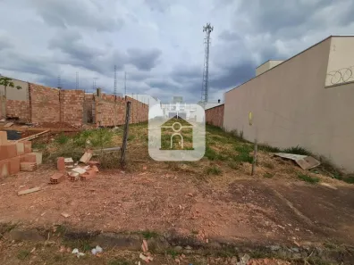 Lote/Terreno à venda, 250m² no Bosque dos Buritis, Uberlândia