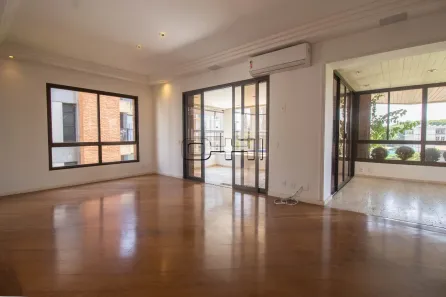 Apartamento com 4 Quartos para alugar, 211m² no Moema, São Paulo