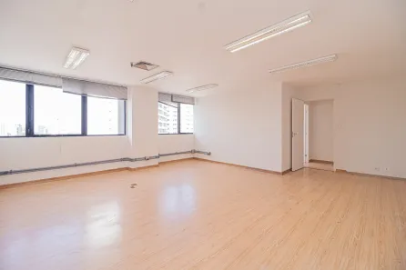 Sala Comercial à venda, 122m² no Santo Amaro, São Paulo